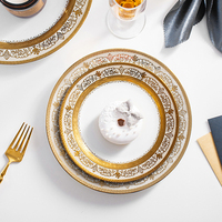 Vente chaude d'hôtel Commercial assiettes de chargeur en céramique nordique légères ensemble de dîner de luxe vaisselle pour la maison et la table de mariage