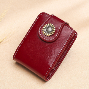 Cartera Pequeña Vintage de Cuero PU para Hombre con Cadena, Borla, Forro de Poliéster, Patrón de Hilo y Cierre de Cremallera con Broche - Product Image 5