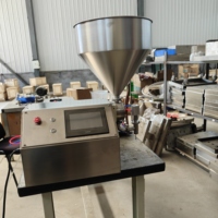 Machine de remplissage à pompe rotative de précision en acier inoxydable 304 sur mesure pour pâte, miel, cosmétiques et liquides visqueux