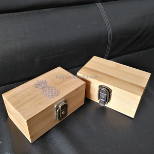 Boîte en bambou polie personnalisée avec couvercle à charnière pour ranger la brosse à dents pain thé savon sel autres cadeaux artisanat en <span class=keywords><strong>bois</strong></span> enseignes murales - Product Image 1