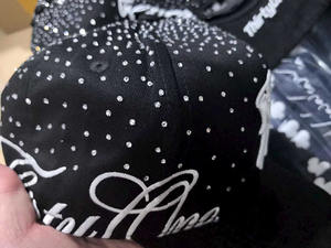 77 Gorras Originales <span class=keywords><strong>El</strong></span> <span class=keywords><strong>De</strong></span> Sombreros Barbas Hats Gorras Chrome Rich Forever G5 Juego Completo <span class=keywords><strong>De</strong></span> Oro B Star Chrome Ct X Aleman Hats - Product Image 3