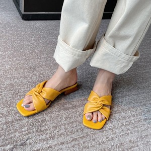 Nouvelles sandales d'été en cuir à brides croisées et talon bas pour femmes, style INS - Product Image 4