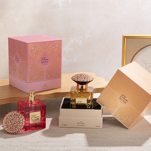 <span class=keywords><strong>Perfume</strong></span> para <span class=keywords><strong>Mujer</strong></span> <span class=keywords><strong>de</strong></span> 100 ml, Listo para Enviar, MOQ Bajo, Aroma Exquisito, <span class=keywords><strong>Perfume</strong></span> <span class=keywords><strong>de</strong></span> Diseñador, Fragancia en Spray, Venta al Por Mayor - Product Image 1