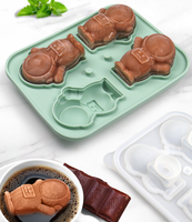 Moule à glaçons en silicone 3D personnalisé OEM ODM, design astronaute, plateau à glaçons flexible en silicone, moule à crème glacée sans BPA