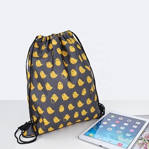 Sac à dos à cordon en polyester durable et écologique pour l'extérieur, personnalisable en taille et forme, idéal pour le sport, la <span class=keywords><strong>gym</strong></span> et les promotions - Product Image 3