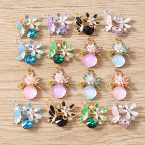 10 Piezas de Dijes de Flores y Mariposas de Esmalte, Colgante de Cristal con Forma de Margarita para Llaveros, Accesorios de Joyería, Suministros para Manualidades, Venta al por Mayor - Product Image 2
