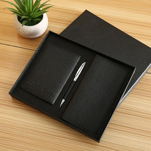 Set Regalo 3 in 1 in Pelle per Uomo: Portafoglio, Penna e Portachiavi, Omaggio Promozionale, Penna Classica e Portafoglio in Confezione Regalo per <span class=keywords><strong>Padre</strong></span> - Product Image 5