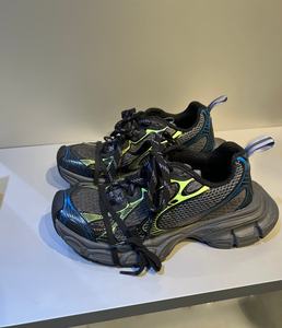 Vente en gros 2026 : Nouvelles chaussures décontractées de créateur de haute qualité pour hommes et femmes, chaussures de sport de marque de luxe - Product Image 5