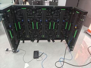 Escenario DJ portátil plegable a todo color con pantalla LED, ideal para bodas y eventos de discoteca - Product Image 2