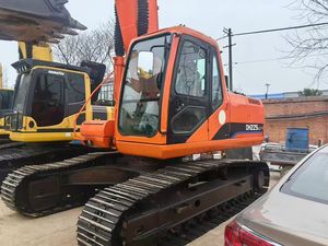 Excavadora de cadenas Doosan DH225LC-7 usada, 22.5 toneladas, potente, con bomba de engranajes CE, cojinete, motor Doosan, caja de cambios y PLC. - Product Image 3