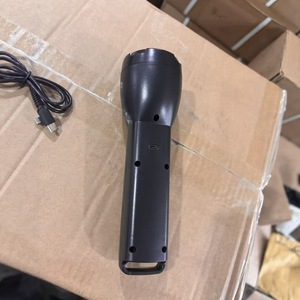 Lampe de poche rechargeable à énergie solaire avec lumière puissante pour le camping, utilisation en extérieur, portable, multifonctionnelle, longue portée - Product Image 2