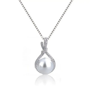 Collana con ciondolo rotondo cavo per donna, gioielli classici e minimalisti alla moda - Product Image 5