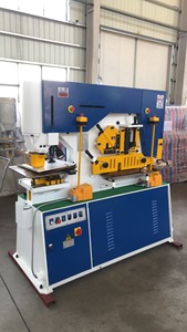Machine de poinçonnage et de cisaillement combinée de ferronnier hydraulique Q35Y-40 de haute qualité à un prix avantageux - Product Image 3