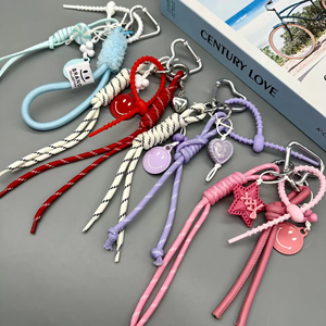 Matériaux de fabrication de sacs en gros, nouveau porte-clés avec pendentif visage souriant, cordon, pendentif pour téléphone portable, accessoires de porte-clés - Product Image 1