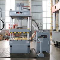 Presse hydraulique à quatre colonnes pour forgeron verticale, utilisée pour l'atelier, presse hydraulique 100t