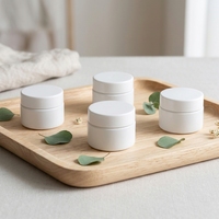 Pot en verre opaque blanc en gros, récipient en verre à large ouverture avec couvercle sécurité enfant pour herbes, grains de café, fleurs séchées, épices