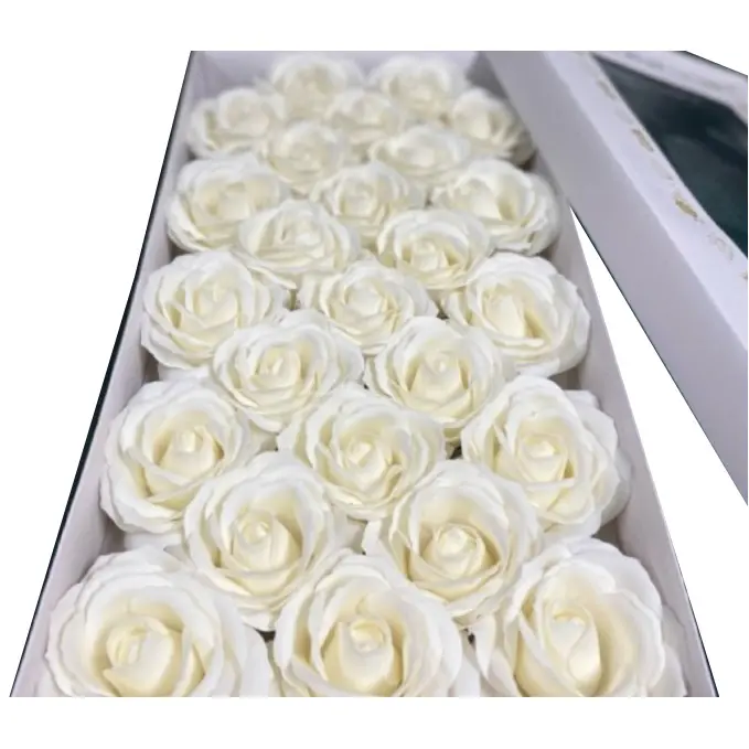Malasia más vendidos precio al por mayor decoración artificial para el hogar con infusión de fragancia (25 uds) Flor de jabón de Rosa Blanca de 5 capas