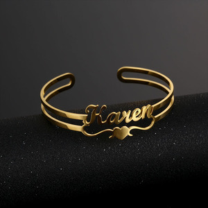 <span class=keywords><strong>Bracelet</strong></span> <span class=keywords><strong>personnalisé</strong></span> avec nom en lettres, <span class=keywords><strong>bracelet</strong></span> pour femmes et hommes, acier inoxydable doré, plaque de nom personnalisée, bracelets personnalisés, <span class=keywords><strong>cadeau</strong></span> de bijoux - Product Image 4