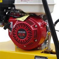 Compacteur à plaques vibrant jaune 5,5 CV 50x35 cm avec moteur à économie d'énergie pour le compactage et le terrassement en construction