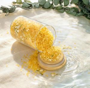 S&Soak Sel <span class=keywords><strong>de</strong></span> bain artisanal en cristal <span class=keywords><strong>de</strong></span> l'Himalaya et d'Epsom en bouteille <span class=keywords><strong>de</strong></span> verre avec étiquette personnalisable et huile essentielle végétale pure <span class=keywords><strong>de</strong></span> <span class=keywords><strong>jasmin</strong></span> - Product Image 3