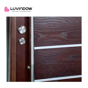 Portes résidentielles en bois et verre de sécurité écologiques Conception de grille étanche Durale Portes doubles de l'entrée principale extérieure - Product Image 6