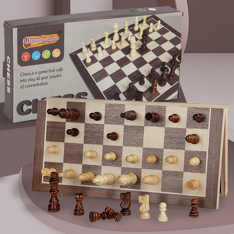 Upgraded version chess (39*39cm) tree bark craft