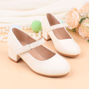 Nuove Scarpe da Ballo Estive per Ragazze, Bianche con Perle, Stile Principessa, per Spettacoli Scolastici e Feste, con Velcro, Tacco Alto Leggero, Modello Mary Jane - Product Image 2