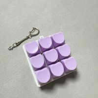 Prix usine en plastique Led lumière mécanique Keycap porte-clés Fidget Clicker clavier porte-clés soulagement du Stress jouets de décompression