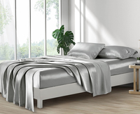 Parure de lit de luxe en satin, design personnalisé, draps en satin de soie doux, tailles Queen et King, style uni