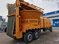 Machine forestière multifonctionnelle Heave Duty Broyeur de baignoire mobile Broyeur de racines d'arbres Broyeur de déchets de souche # tubgrinder # woodchipper