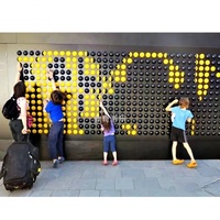 Jeux interactifs de mur de pixels, équipement de salle sensorielle, panneau de rotation de balles pour aire de jeux intérieure et centre commercial