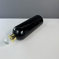 Bouteille de shampoing Hengjian noire au design unique, en plastique PET de luxe, 1000 ml (1 L), avec pompe dorée, pour shampoing et savon.