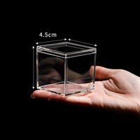 Boîte à bonbons en plastique transparente carrée avec logo personnalisé Boîte de rangement pour paquet cadeau Boîte à bonbons en plastique pour cadeaux de fête de mariage