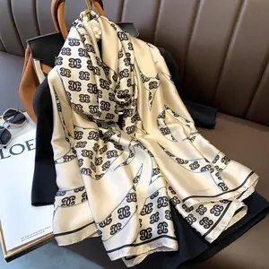卸売有名ブランドロング女性ファッションスカーフ夏イスラム教徒ヒジャーブ女性ヘアアクセサリー女性ショール