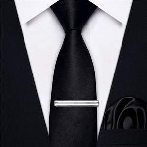Cravates en <span class=keywords><strong>soie</strong></span> pour hommes de luxe personnalisées couleur pure <span class=keywords><strong>unie</strong></span> 2.35 "(6CM) <span class=keywords><strong>cravate</strong></span> mince <span class=keywords><strong>unie</strong></span> cravates fines pour hommes - Product Image 4