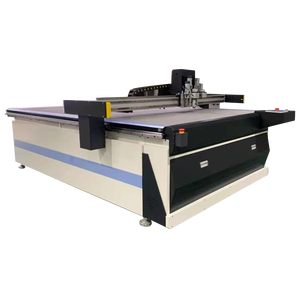 Machine de découpe automatique de carton kraft Mc Mc Mc 1625 Bibo avec technologie de couteau vibrant pour une efficacité accrue - Product Image 1