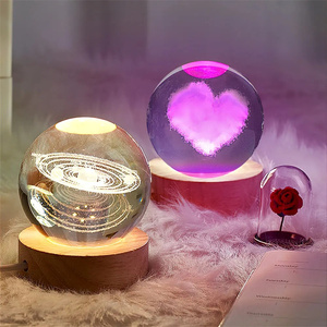 2023 nuevo diseño caliente <span class=keywords><strong>precio</strong></span> de fábrica cambio colorido 3D Led bola de cristal brillante luz nocturna con Base de madera - Product Image 4
