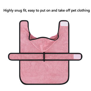 Peignoir à capuche noir personnalisable pour animaux de compagnie Peignoir en microfibre ultra-absorbant pour chiens Doux et doux pour la peau - Product Image 3