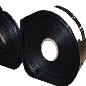 Nouvelles membranes géomembranes lisses en HDPE de 1 mm pour décharges, agriculture et bassins de pêche avec géotextile de 100 à 200 g/m² - Product Image 1