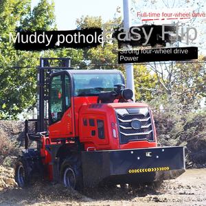 Montacargas Multifuncional de Cuatro Ruedas con Tracción en las Cuatro Ruedas, Integrado, de 3, 4, 5 y 6 Toneladas, para Construcción, Almacén, Manipulación y Apilamiento - Product Image 3