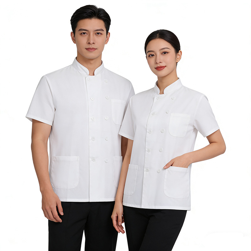 White double-breasted short-sleeved shirt