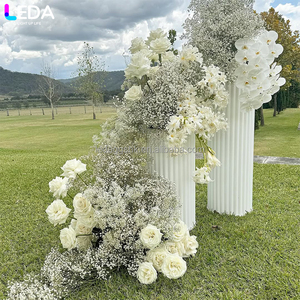 Centro de Mesa para Bodas y Decoración de Fiestas LEDA, Pedestal de Acrílico Blanco para Exhibición de Pasteles, Juego de Tres Piezas, Plinto para Bodas - Product Image 1