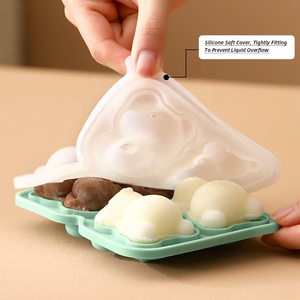 BPA-free 4 khoang gấu hình dạng <span class=keywords><strong>Silicone</strong></span> <span class=keywords><strong>Ice</strong></span> <span class=keywords><strong>Cube</strong></span> khay khuôn thân thiện với môi trường với Leak-proof có thể tháo rời nắp - Product Image 4