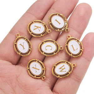 Ciondolo Ovale in Acciaio Inossidabile con Lettera <span class=keywords><strong>A</strong></span>-Z e Goccia Bianca, Accessori per Gioielli Fai-da-Te - Product Image 1