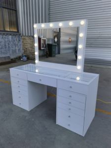 Bureau de maquillage blanc sur mesure de luxe chambre à coucher coiffeuse transparente <span class=keywords><strong>Table</strong></span> de vanité moderne de princesse avec dessus en <span class=keywords><strong>verre</strong></span> - Product Image 2