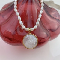 Mode MOP Shell Perle D'eau Douce Collier Ras Du Cou Femmes Religieux Vierge Marie Guadalupe Pendentif Bijoux