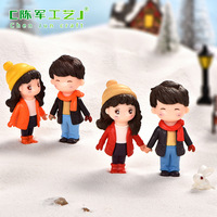 Bonne qualité Chunjun saint valentin main-tenant Couples paysage bureau bricolage boule de cristal décoration accessoires douce fille humeur Cou