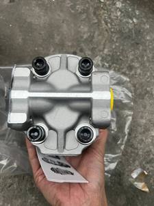 Hidráulico 705-22-25130 705-22-25150 705-22-25170 SAR18 para Dumper HM300-3 HM400-3 HM400-5 - Product Image 2