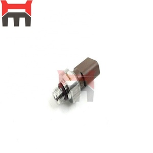 Sensor de Presión de Aceite para Maquinaria de Construcción RE542461 para John Deere 1210E 1270G 1110E 1470E - Product Image 2