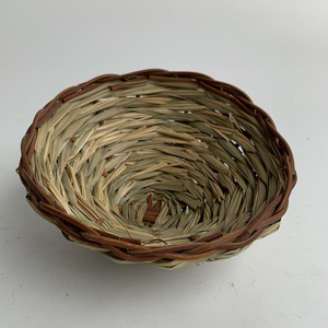 Nid d'oiseau tissé à la main en herbe, taille moyenne, écologique, décoration de jardin pour oiseaux - Product Image 3